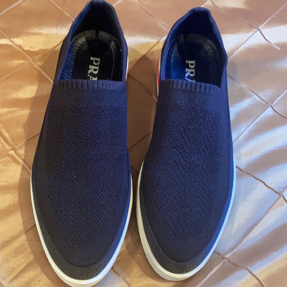 Prada navy blue fabulous running shoes, size 36